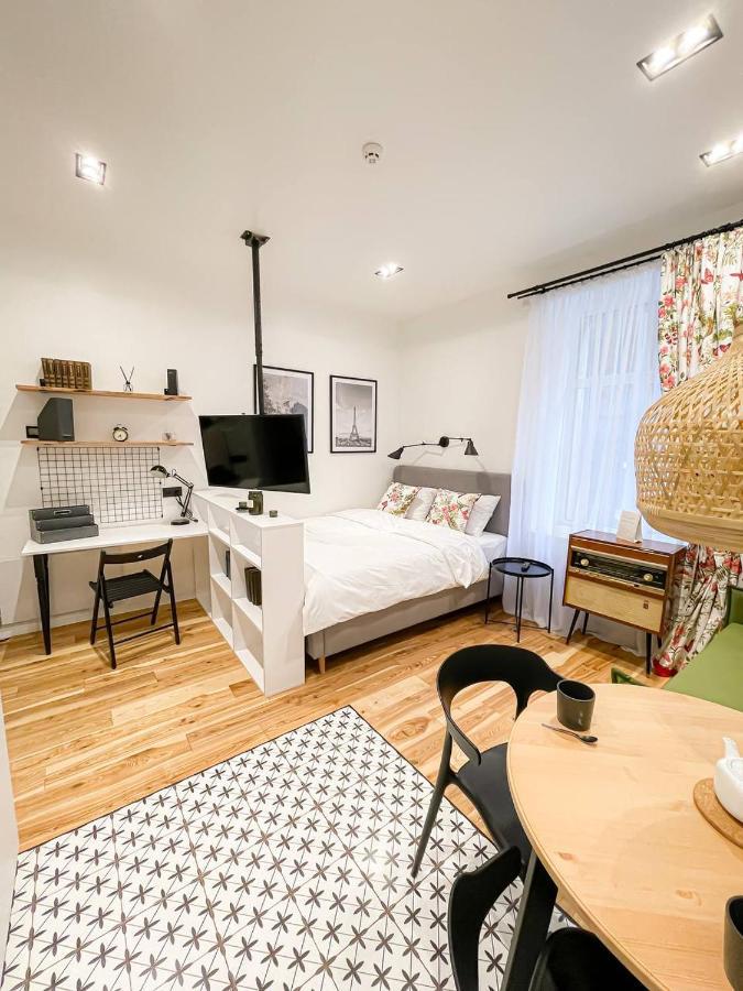 Poetry Apartments In The City Center Harkiv Dış mekan fotoğraf