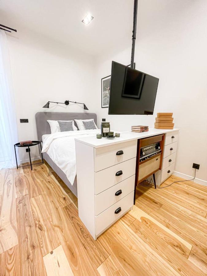 Poetry Apartments In The City Center Harkiv Dış mekan fotoğraf